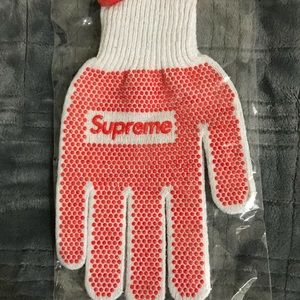 Supreme Grip Gloves New OBO